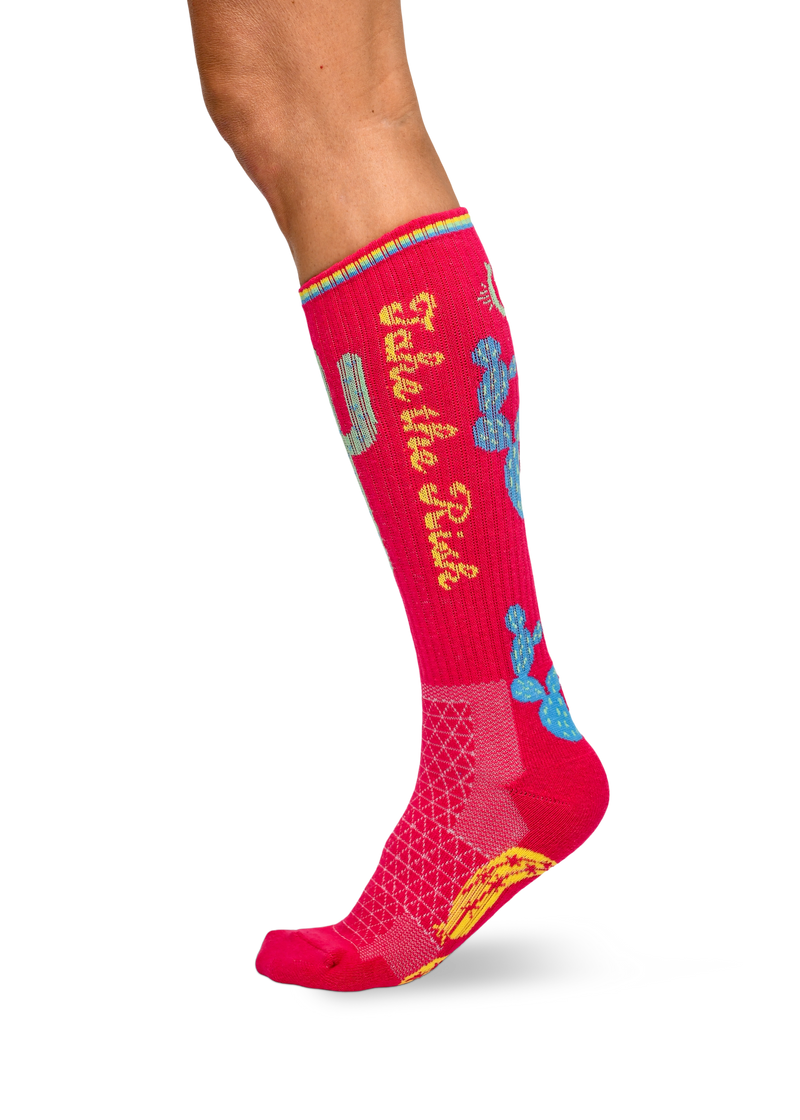 Take The Risk Performance Socks Hot Pink