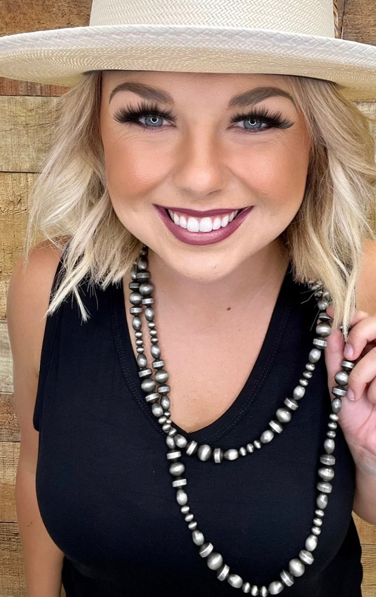 Amarillo Long Necklace