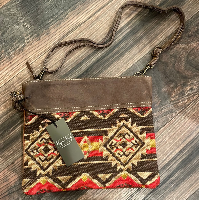 Bess Small Crossbody